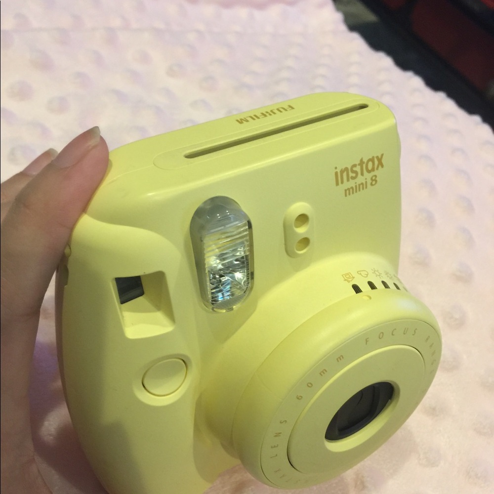 Sold - Picture 3 of 6